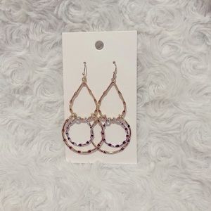 🌻 3 for $15 - Two-Toned Gold/Silver drop earrings